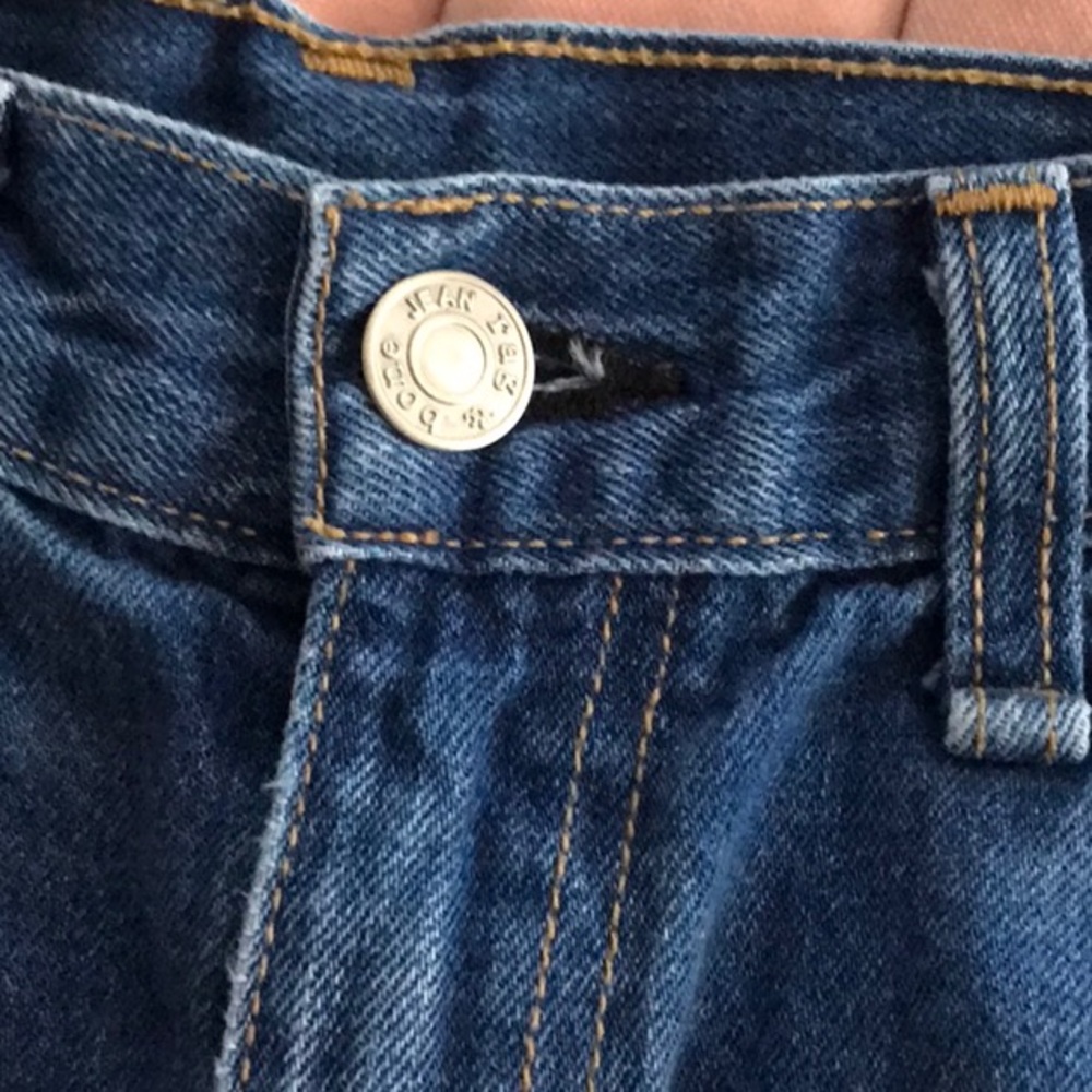 Rag And Bone Distressed Jean Shorts Euc - image 3